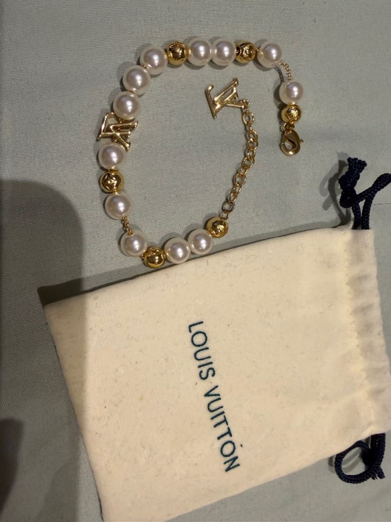 Louis Vuitton Style Pearl & Gold Beaded Bracelet
