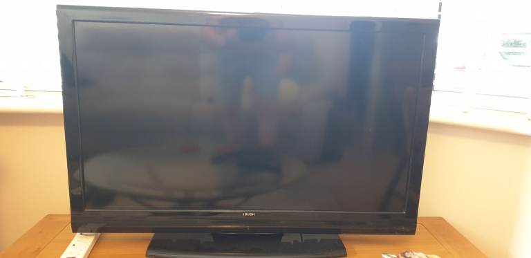 Bush TV 40 inch LCD full HD