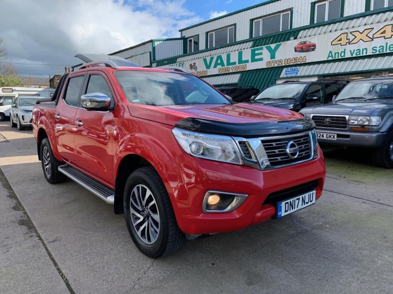 2017 Nissan Navara NAVARA NP300 TEKNA 2.3 DCI AUTOMATIC (STUNNING TRUCK PX HILUX