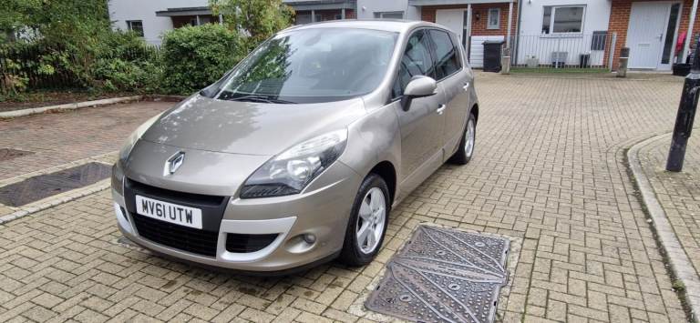 Renault, SCENIC, MPV, 2011, Manual, 1598 (cc), 5 doors