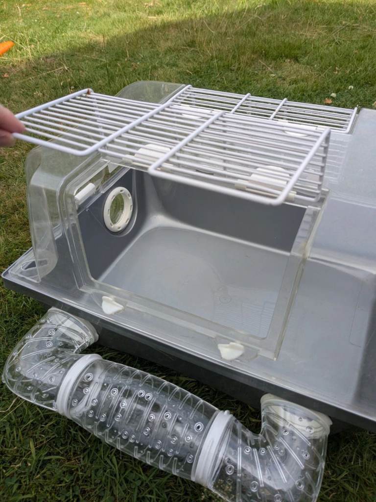 Small mouse cage with wheel, tubes and water bottle