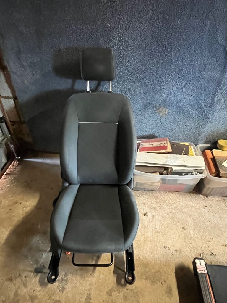 MK7 Ford Fiesta 3dr seats 