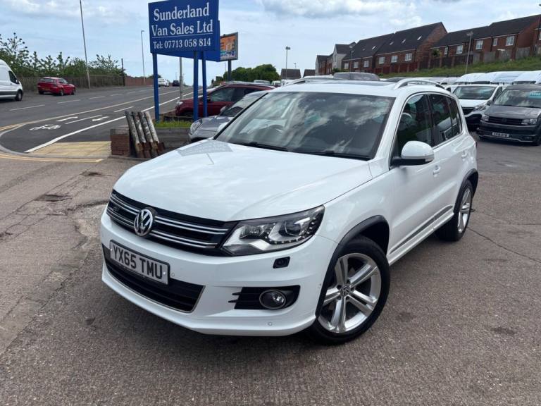 2015 Volkswagen Tiguan 2.0 TDi BlueMotion Tech R-Line 184 5dr DSG [NAV] ESTATE DIESEL Automatic