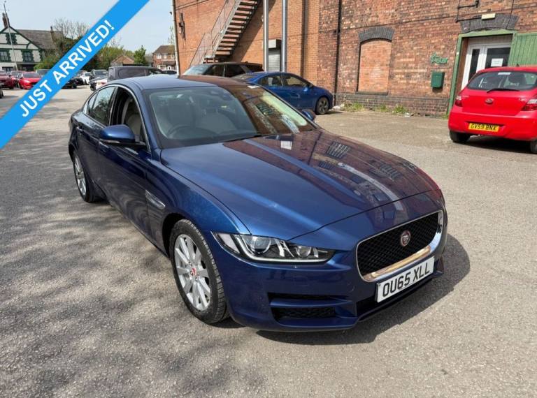 2015 Jaguar XE 2.0 GTDi SE Saloon 4dr Petrol Auto Euro 6 (stop/start) (200 ps) Saloon Petrol Auto...