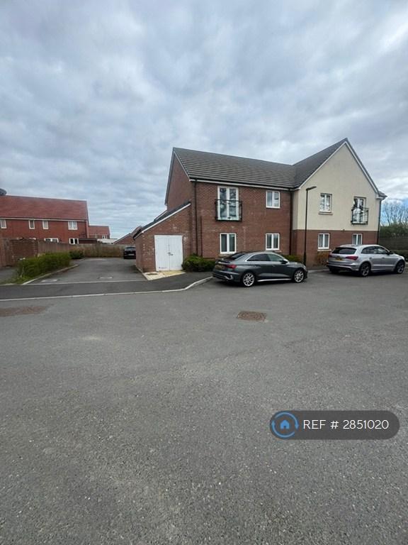 1 bedroom flat in Coatley Close, Swindon, SN3 (1 bed) (#2851020)