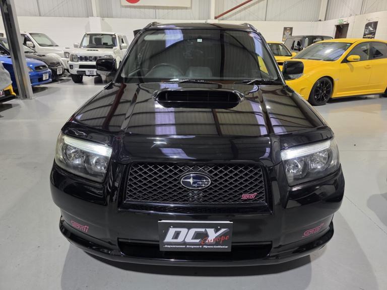 SUBARU FORESTER Sti Sg9 FACELIFT Japanese Import JDM Black Manual Petrol 2005