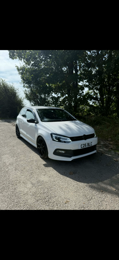 Immaculate, well looked after!!! 