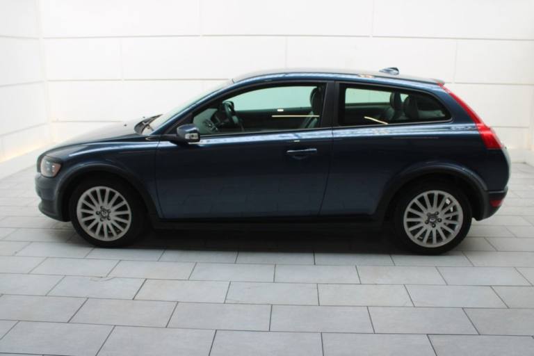 2007 Volvo C30 2.0 SE Lux Coupe 2dr Petrol Manual (177 g/km, 143 bhp) Coupe Petrol Manual
