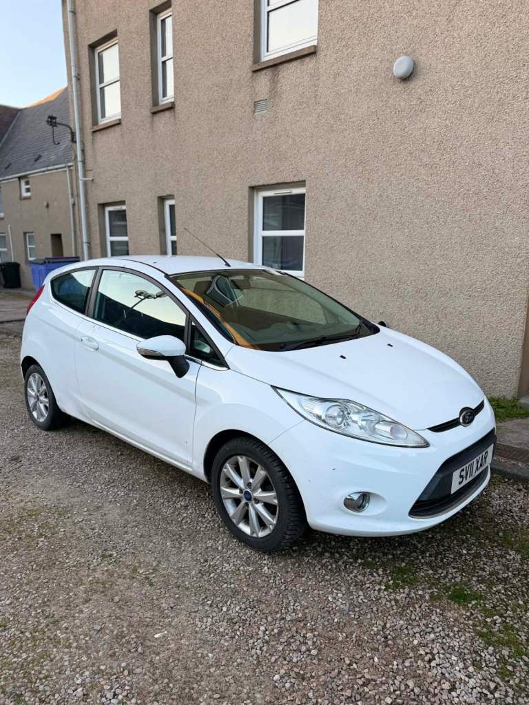 Ford, FIESTA, Hatchback, 2011, Manual, 1242 (cc), 3 doors