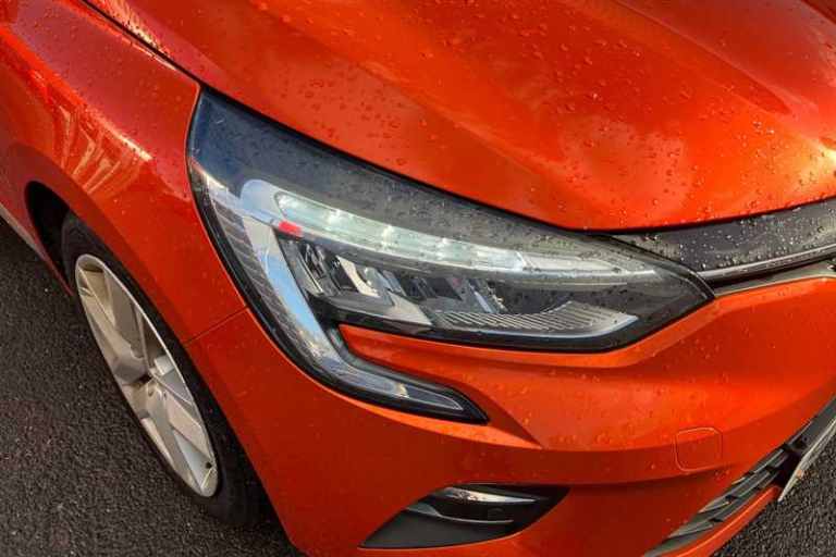 2020 Renault Clio 1.0 SCe 75 Play 5dr HATCHBACK PETROL Manual