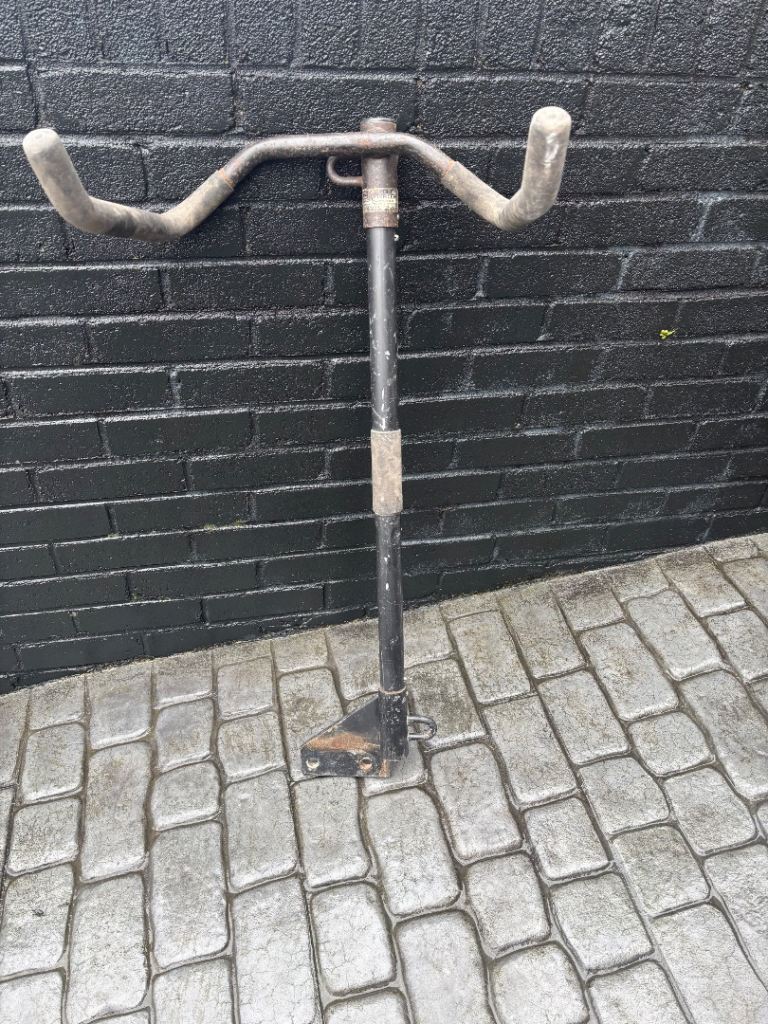 Tow Bar Mounted Bike Carrier