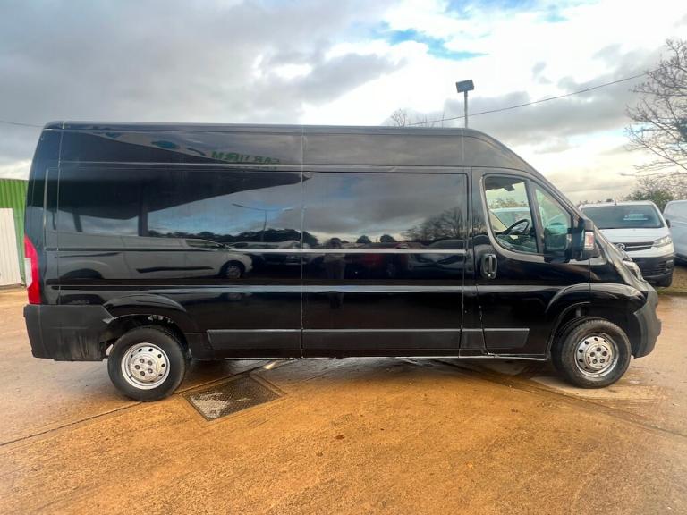 2022 Peugeot Boxer 2.2 BlueHDi 335 Professional Panel Van 5dr Diesel Manual L3 H2 Euro 6 (s/s) Pa...