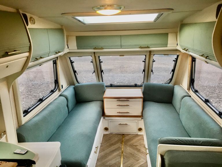☀️STUNNING🌺 BEAUTIFUL LIMITED EDITION ☀️SWIFT CARAVAN REFURBISHED 