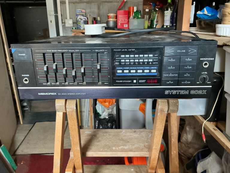 Memorex SA- 302 X Stereo Amplifier with Equalizer