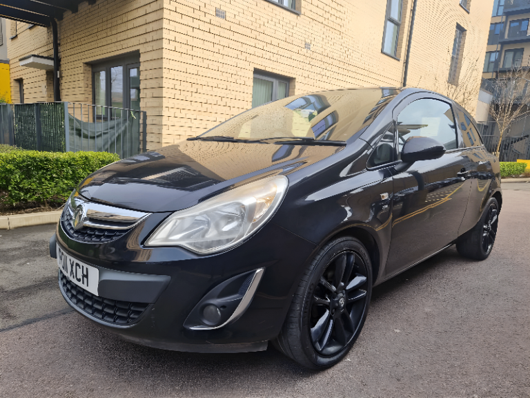 Vauxhall, CORSA SRi - Petrol Hatchback, 2011, Manual, 1.4 Engine + Drives Good !!