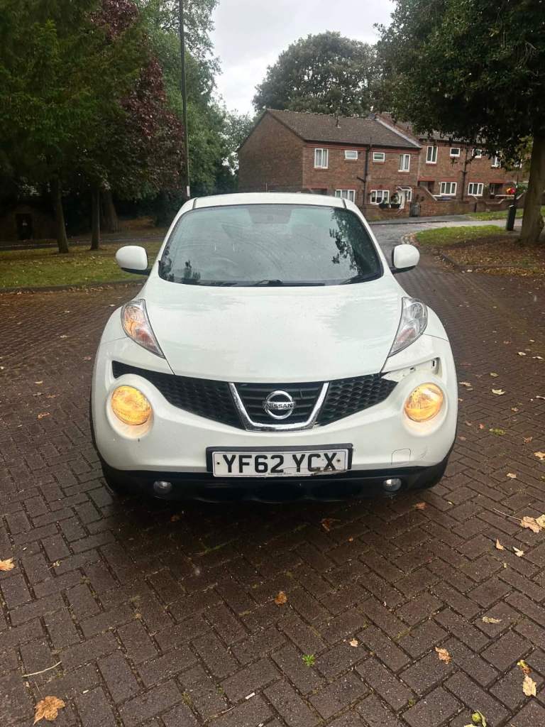 Nissan, JUKE, Hatchback, 2012, Manual, 1461 (cc), 5 doors