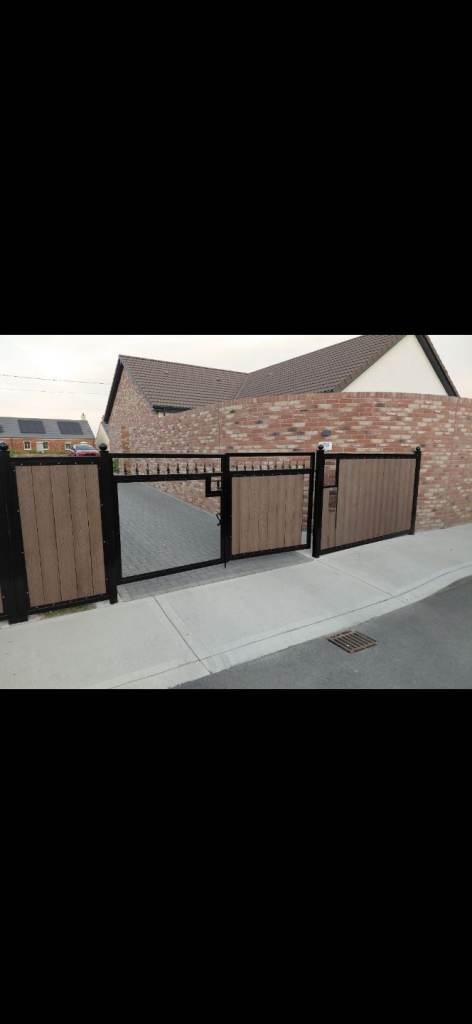 Metal gates new and second hand