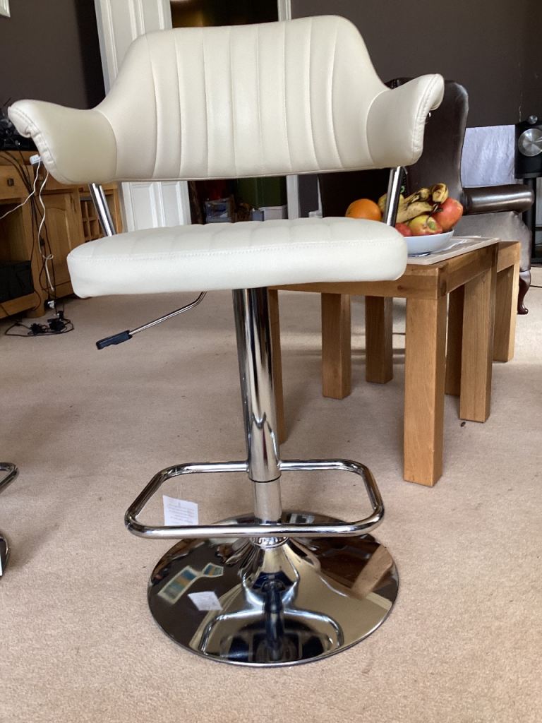 Kitchen bar stool