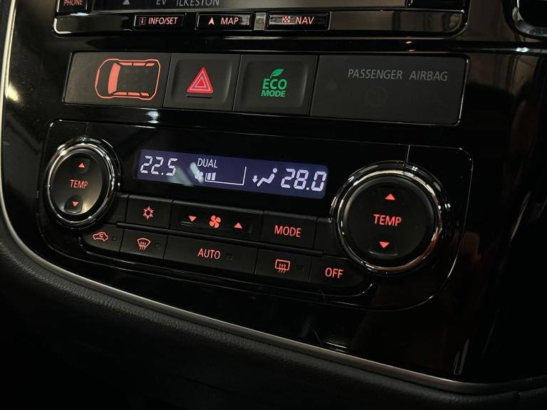 2016 Mitsubishi Outlander 2.0 PHEV GX4h 5dr Auto ESTATE PETROL/ELECTRIC Automatic