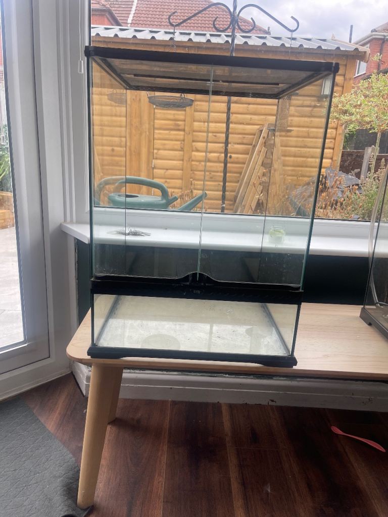 Exo terra 45x45x60 