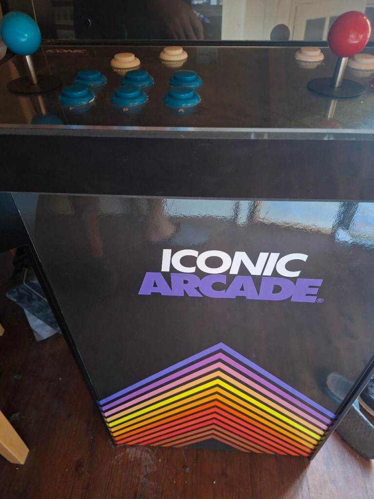 Iconic Arcade Machine - Retro Gaming Fun