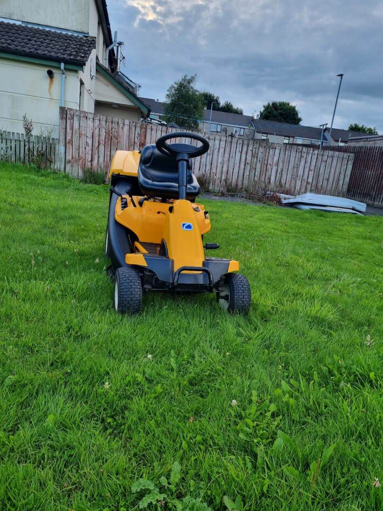 Ride on lawnmower cub cadet 114 ta 420cc ohv engine