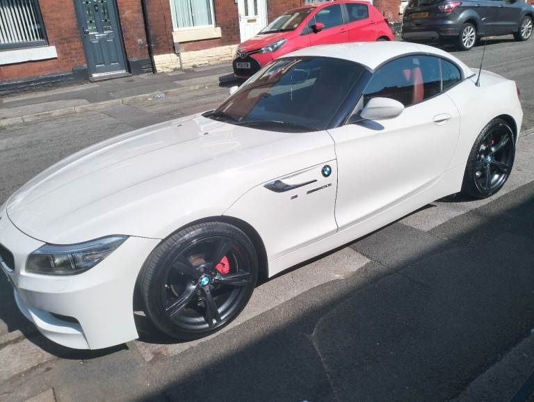 BMW, Z4, Convertible, 2014, Manual, 1997 (cc), 2 doors