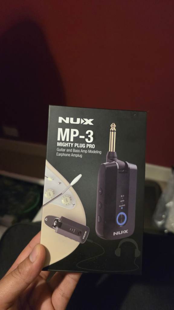 NUX MP-3 Mighty Plug Pro Guitar/Bass Amp Modelling Headphone Amplug