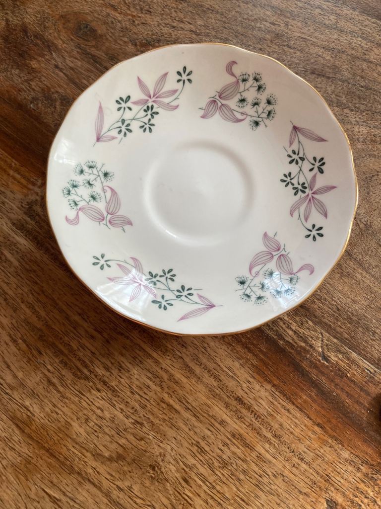  X6 White Ceramic Floral Saucer - Good Condition