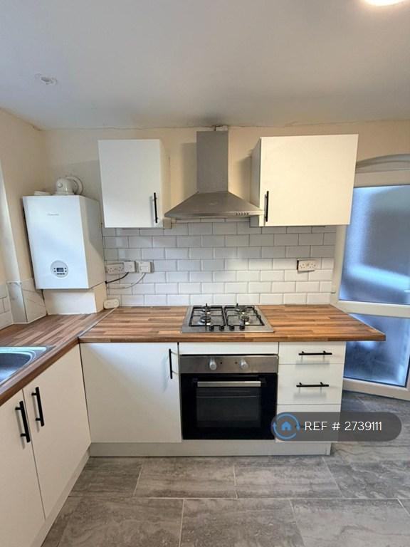 3 bedroom house in Sutton Heath Road, St. Helens, WA9 (3 bed) (#2739111)