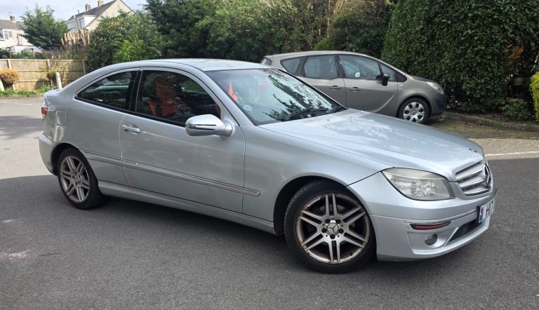 2008 automatic Mercedes-Benz clc220 cdi se coupe