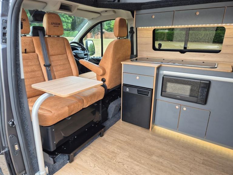Ford Transit Custom Limited SPEEDS EDITION Camper 130ps 4Berth, HIGH SPEC