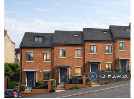3 bedroom house in Yelvertoft Road, Northampton, NN2 (3 bed) (#2894626)
