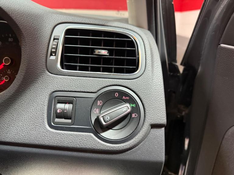 2017 Volkswagen Polo 1.2 TSI BlueMotion Tech Match Edition Euro 6 (s/s) 3dr HATCHBACK Petrol Manual