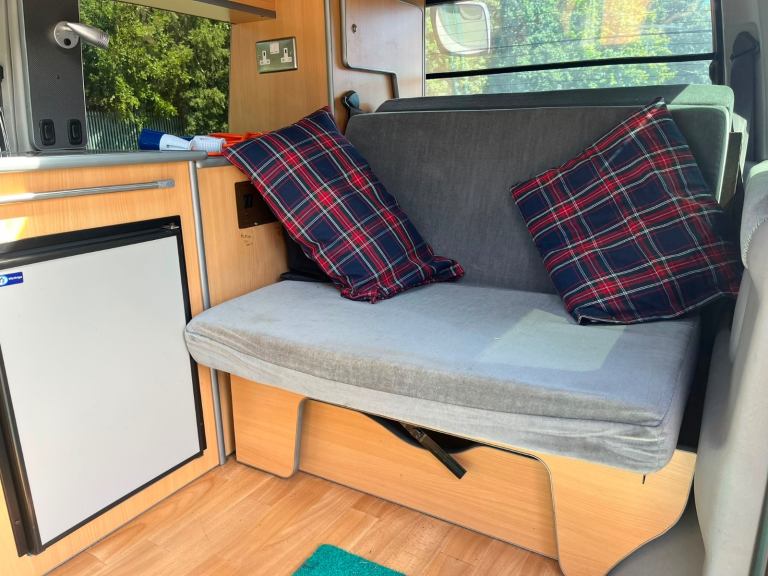 Campervan - Mazda, 1996, 2490 (cc)