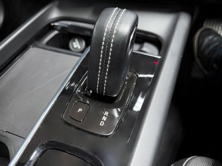 2021 Volvo XC60 R-Design Pro T8 AWD (390 hp) Auto ESTATE Petrol/Electric Hybrid Automatic