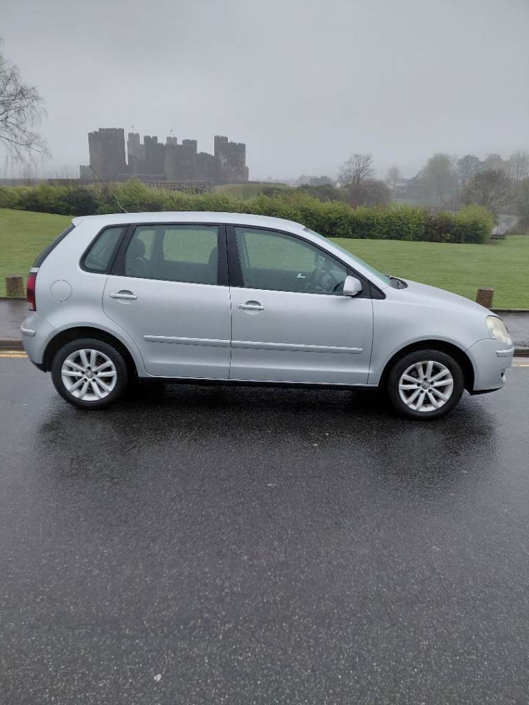 Volkswagen polo 1.4cc automatic 