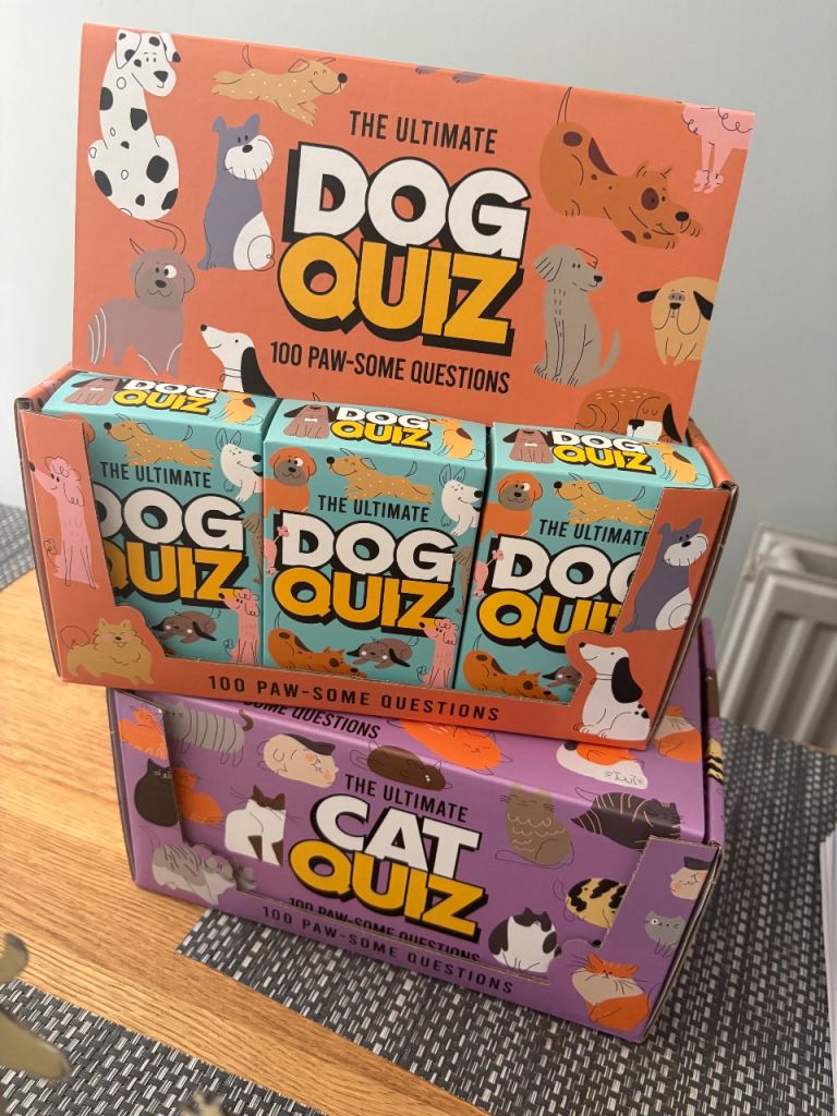 Cat and Dog Card Quiz Game