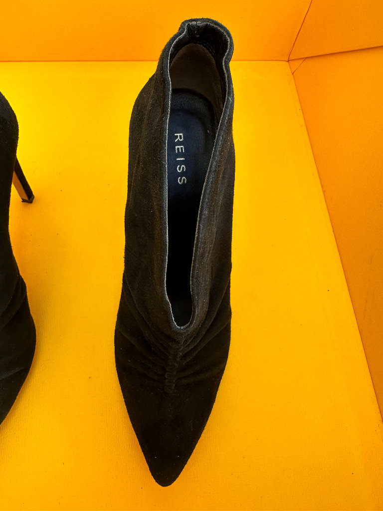 Reiss boots size 40 