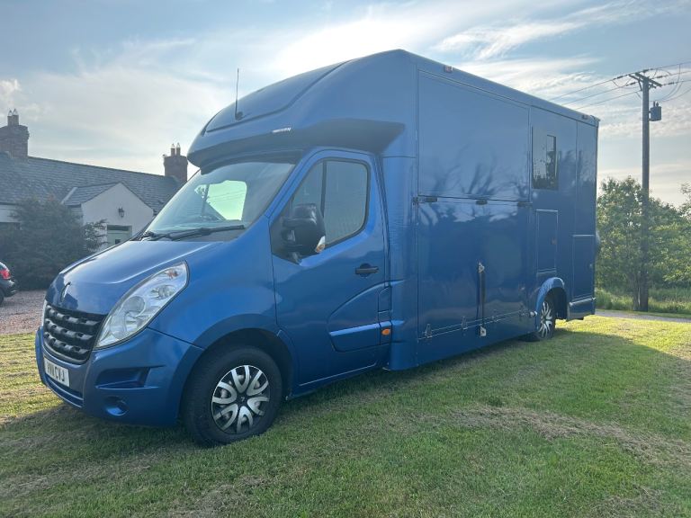Horse van