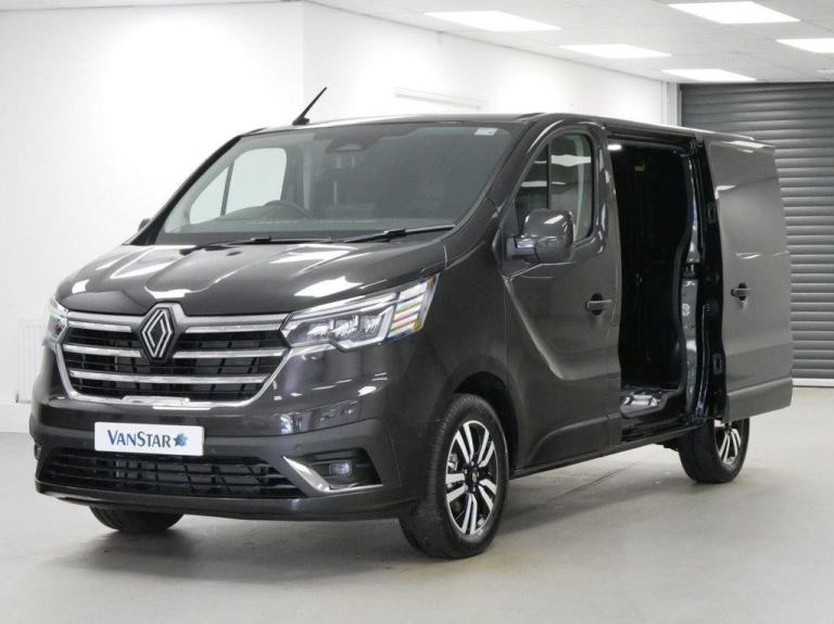 2026 RENAULT TRAFIC SL30 2.0 BLUEDCI 150 BHP SWB EXTRA SPORT EDITION