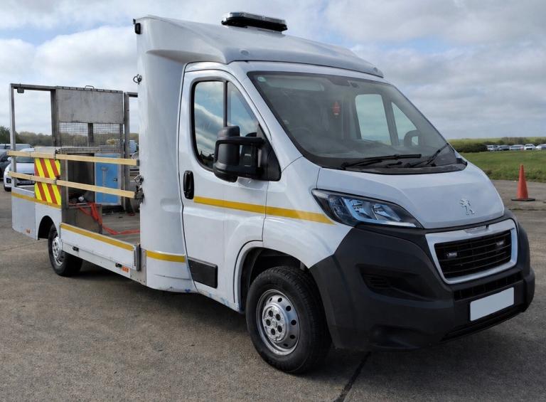 2023/23 PEUGEOT BOXER TRAFFIC MANAGEMENT PREMIUM + NON RUNNER SPARSS OR REPAIRS 