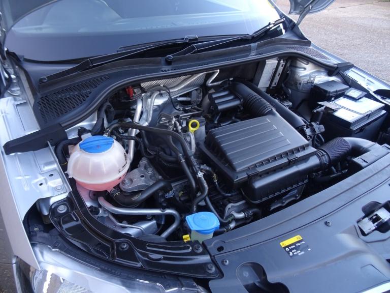 2015 Skoda Rapid 1.4 TSI 125 SE 5dr DSG Automatic **LOW MILEAGE*ONLY 22000 MILES FROM NEW** HATCH...