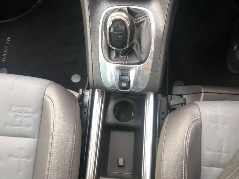 2011 Vauxhall Meriva 1.4i 16V SE 5dr MPV PETROL Manual