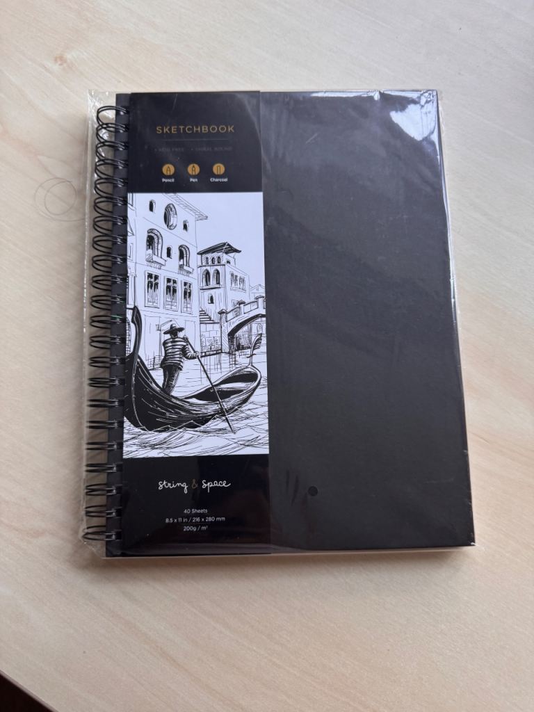 New Sketchbook A4, 30 Sheets – Black Cover