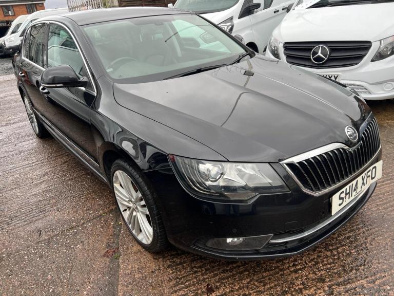 2014 Skoda Superb 2.0 TDI Elegance DSG Euro 5 (s/s) 5dr HATCHBACK Diesel Automatic