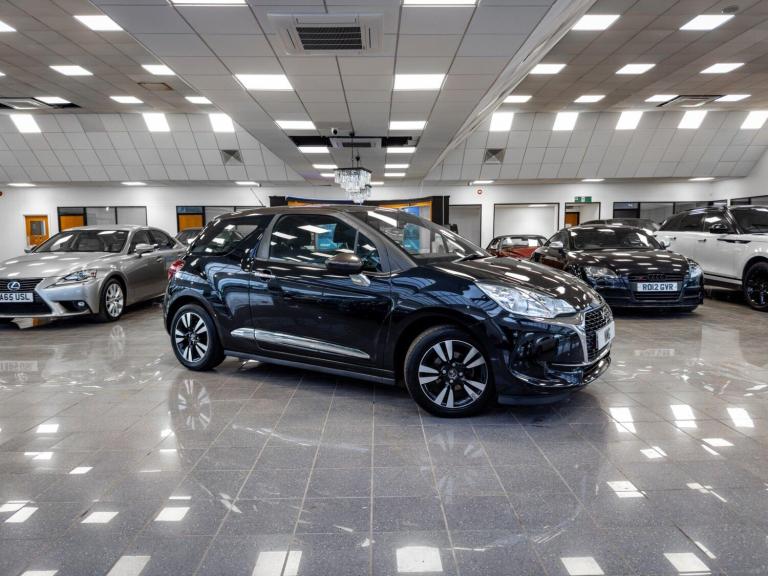 2017 DS Automobiles DS 3 1.2 PureTech Chic Hatchback 3dr Petrol Manual Euro 6 (82 ps) HATCHBACK P...