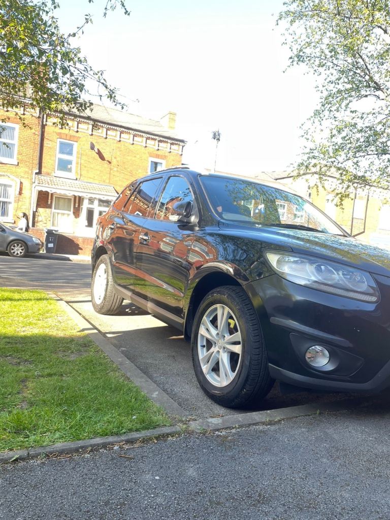 Hyundai, SANTA FE, Estate, 2011, Semi-Auto, 2199 (cc), 5 doors