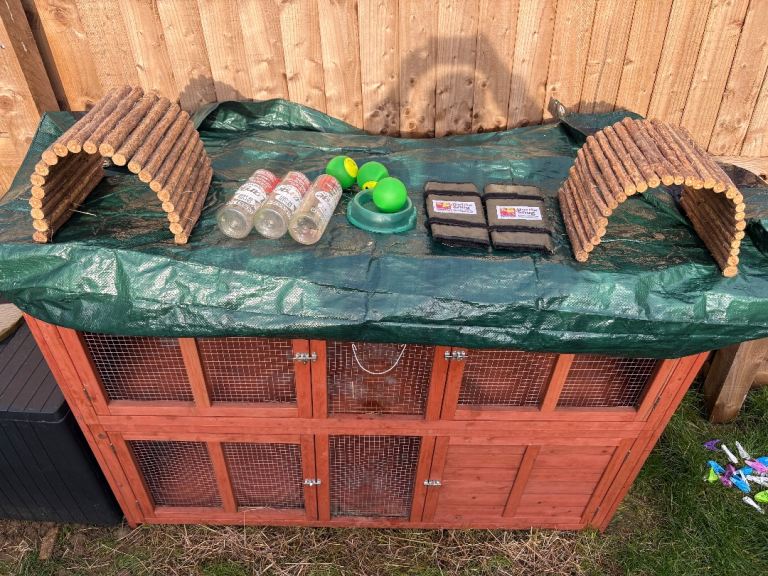 Rabbit / Guinea Pig Outdoor Hutch and Accessories 