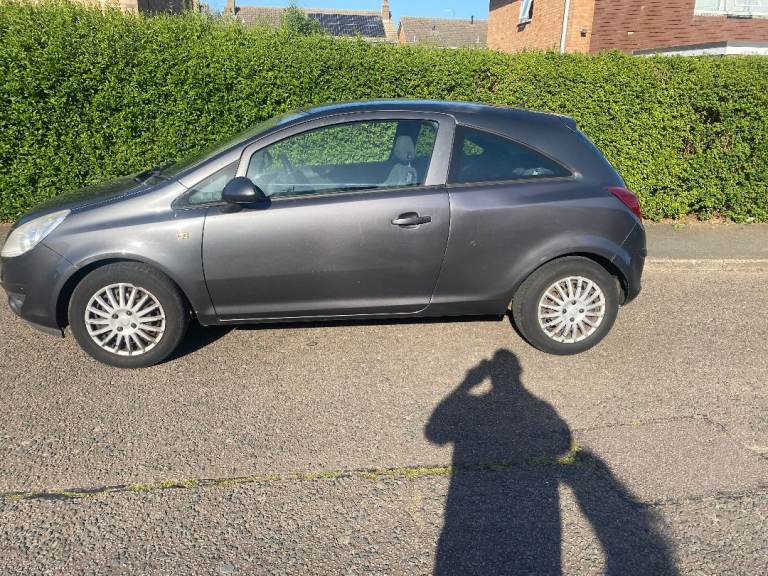 2011 VAUXHALL CORSA 1.4 EXCLUSIVE 3 DOOR HATCHBACK. ULEZ, IDEAL 1ST CAR.LONG MOT CHEAP TAX'